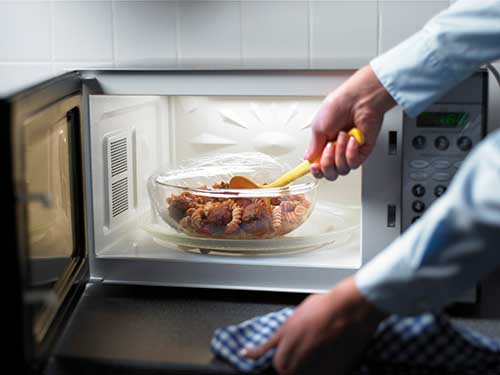 The Best Way to Reheat Leftovers Is Definitely Not in a Microwave - CNET