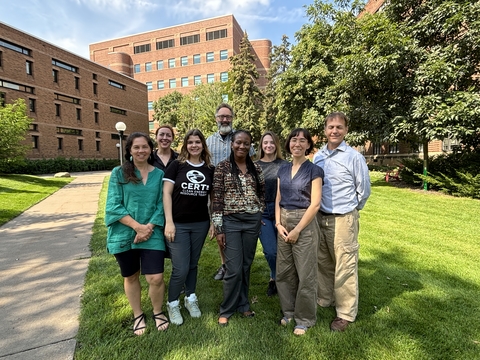 Cinderella Ndlovu and the Clean Energy Resource Teams on the U of M St. Paul Campus. 