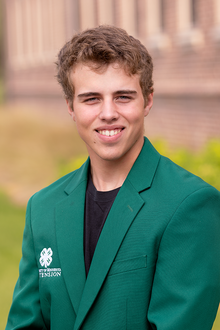 Joshua Y., Minnesota 4-H State Ambassador