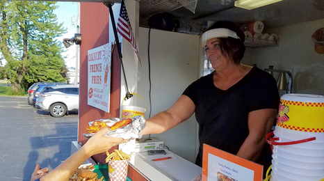 A food truck business owner in Minnesota | Photo: Bruce Schwartau