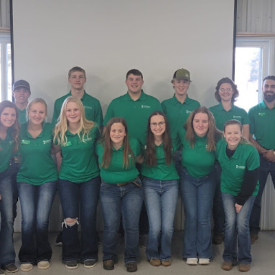 A group photo of the 2022-2023 Minnesota 4-H Agriculture Ambassadors.